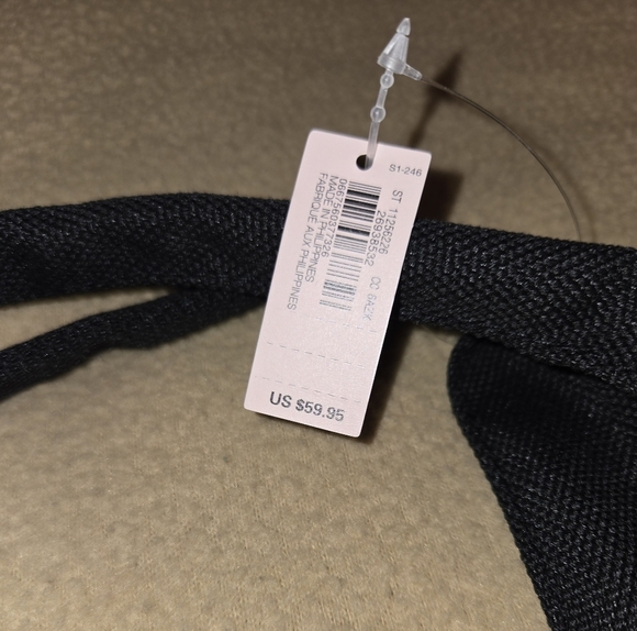 New w/ tags Victoria's Secret Tote - Picture 7 of 9